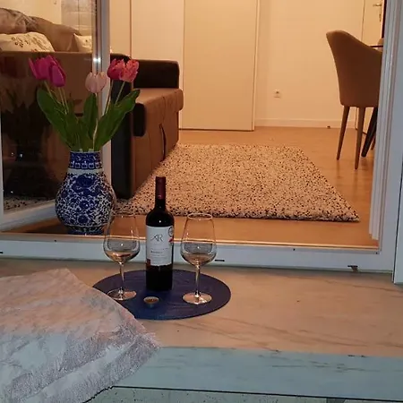 Mouzinho Balcony *