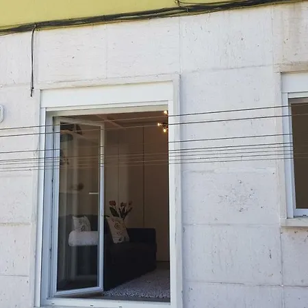 Mouzinho Balcony Apartament *